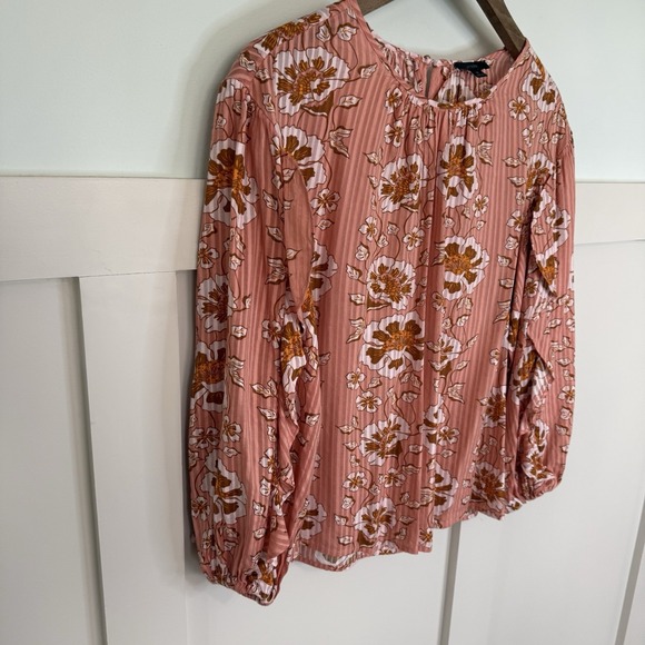 J Crew Ruffle Sleeve Top Climbing Floral Blouse Women's MED Pink Boho Preppy - Picture 3 of 9
